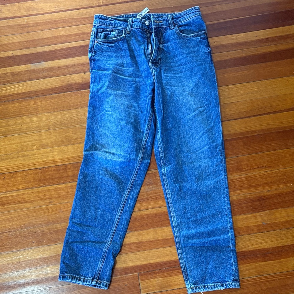 Zara Women's Classic Blue Straight Leg Jeans